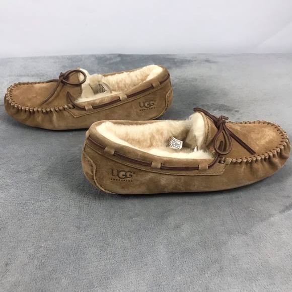 uggs moccasins